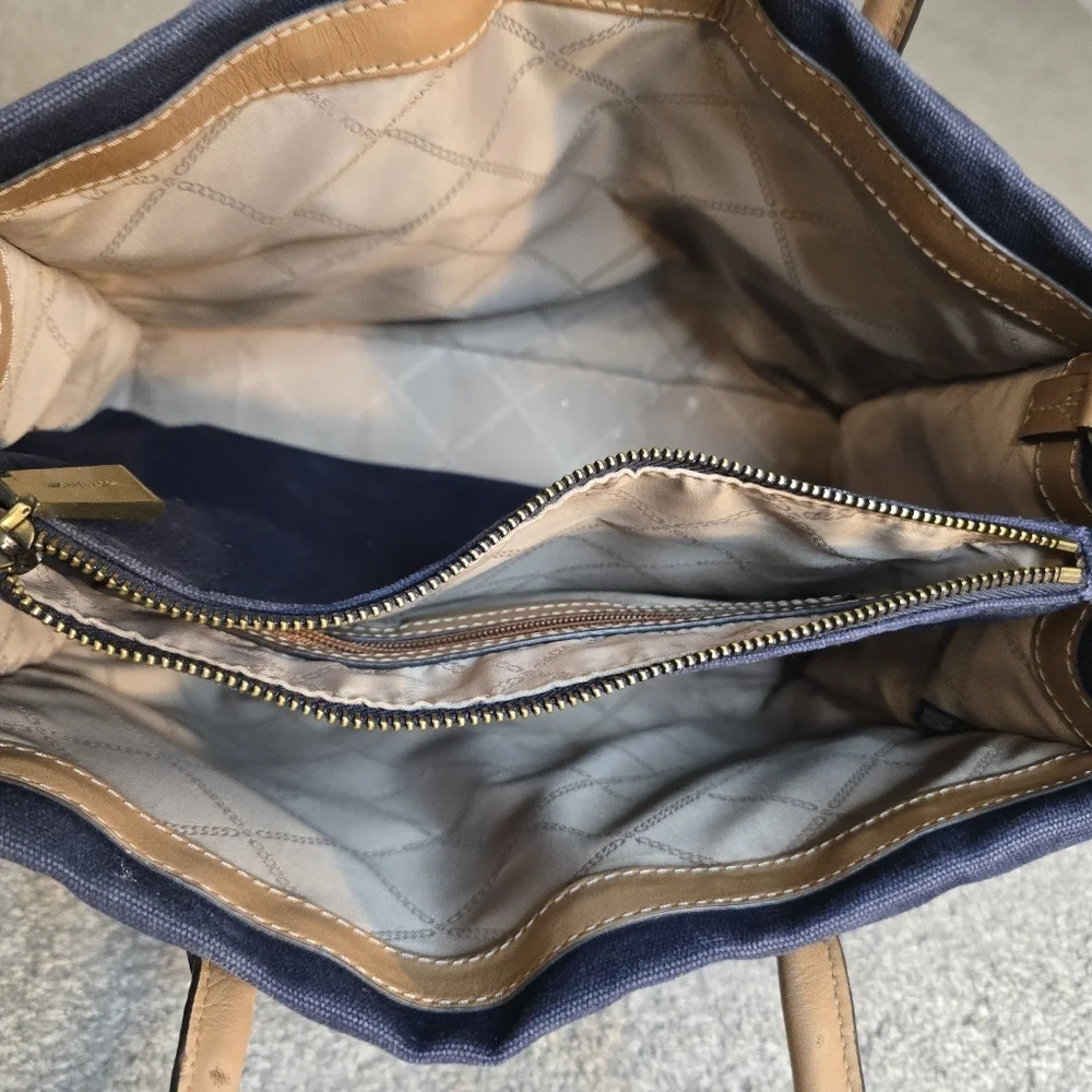 Michael Kors Mercer Large Canvas Leather Concertible Tote Navy Cream Tan